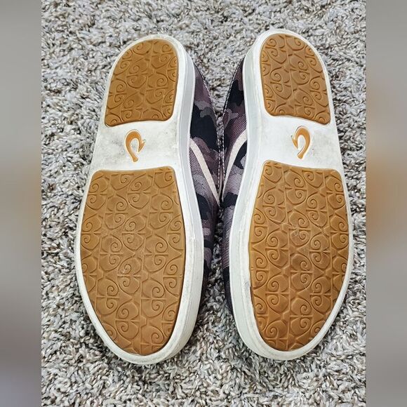 Olukai Puhuea Camo Slide on Sneakers - Picture 5 of 5